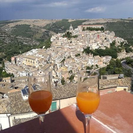 Bed and Breakfast Finestre su Ibla à Raguse Extérieur photo