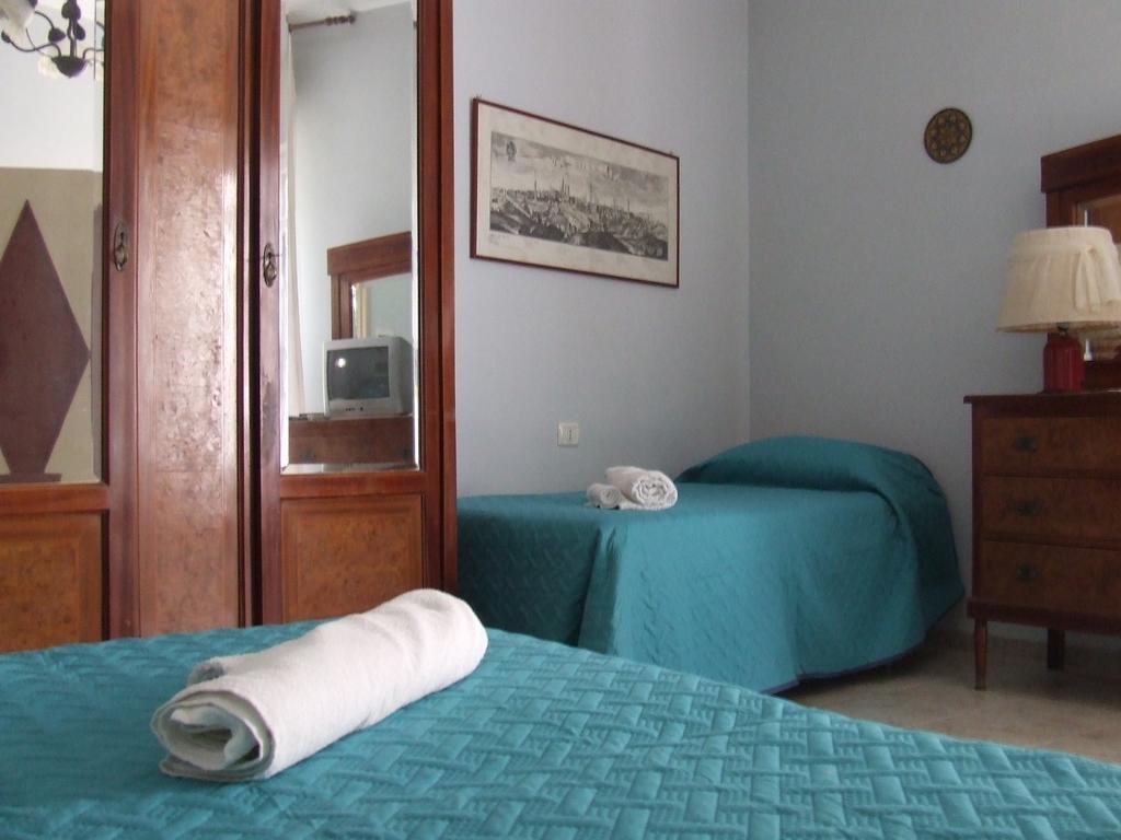 Bed and Breakfast Finestre su Ibla à Raguse Extérieur photo