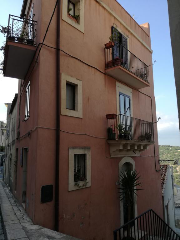 Bed and Breakfast Finestre su Ibla à Raguse Extérieur photo